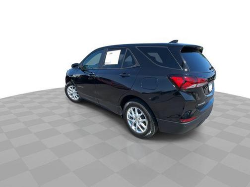 Mosaic Black Metallic 2024 Chevrolet Equinox LS