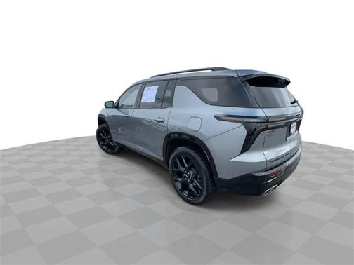 2025 Chevrolet Traverse RS