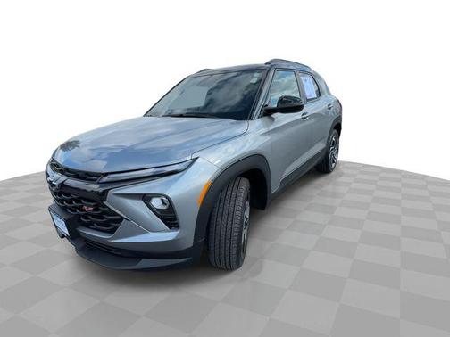 Sterling Gray Metallic 2025 Chevrolet Trailblazer RS