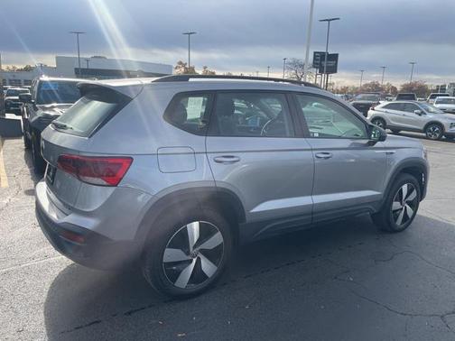 2024 Volkswagen Taos 1.5T S