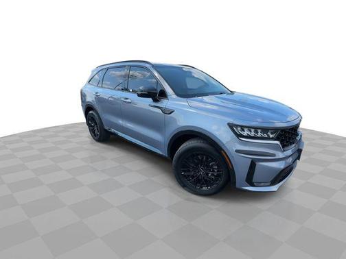 Everlasting Silver 2023 Kia Sorento S