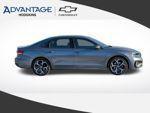 Platinum Gray Metallic 2022 Volkswagen Passat 2.0T R-Line