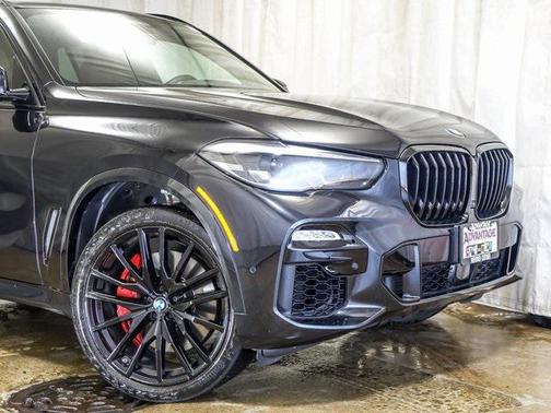 2021 BMW X5 M50i