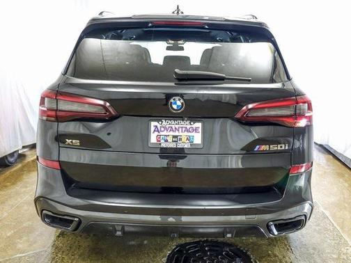 2021 BMW X5 M50i