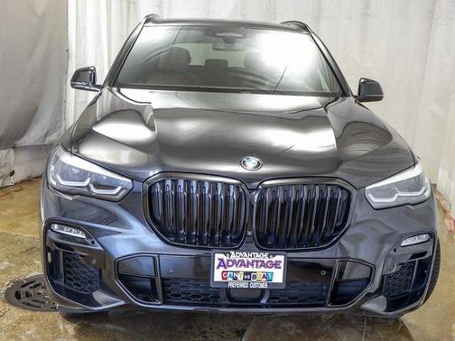 2021 BMW X5 M50i