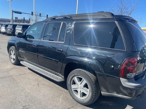 2004 Chevrolet TrailBlazer EXT LT