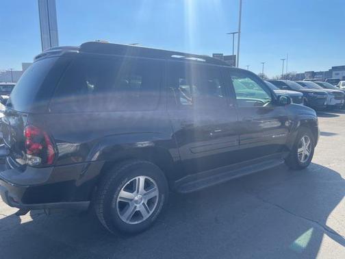 2004 Chevrolet TrailBlazer EXT LT