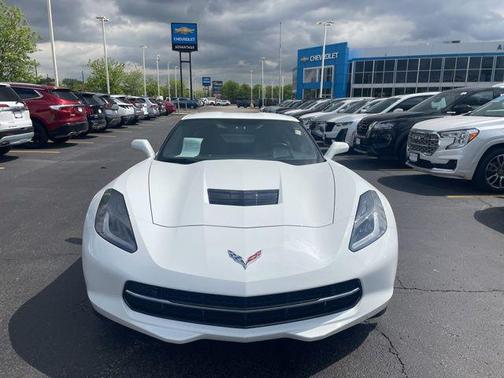 Arctic White 2017 Chevrolet Corvette Stingray