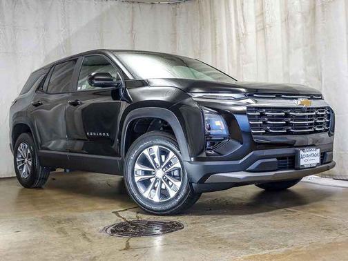 Mosaic Black Metallic 2027 Chevrolet Equinox 1LT