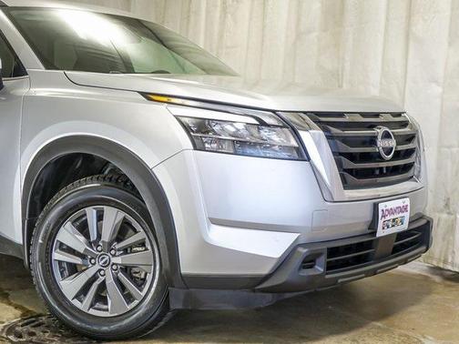 2022 Nissan Pathfinder SV 4WD