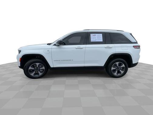 2022 Jeep Grand Cherokee 4xe Base