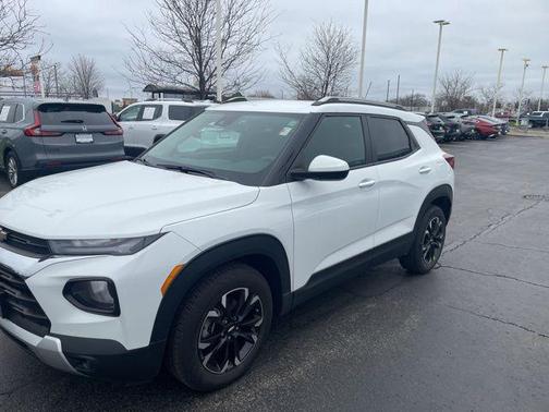 Summit White 2021 Chevrolet Trailblazer LT
