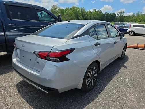 Brilliant Silver Metallic 2025 Nissan Versa 1.6 S