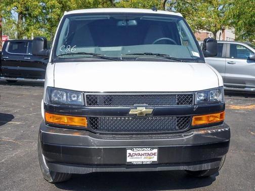 2025 Chevrolet Express 2500 RWD 2500 Regular Wheelbase WT