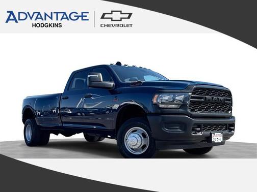 2024 RAM 3500 Tradesman Crew Cab 4x4 8' Box