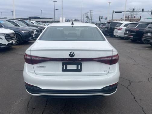 2025 Volkswagen Jetta 1.5T SE