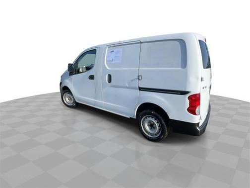 2015 Nissan NV200 S