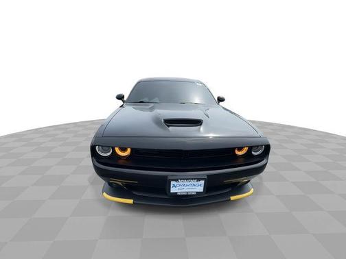 Pitch Black Clearcoat 2022 Dodge Challenger GT