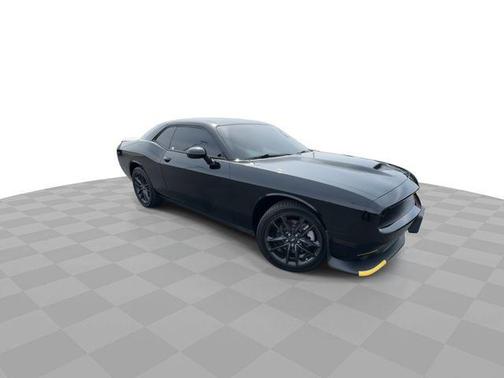 Pitch Black Clearcoat 2022 Dodge Challenger GT