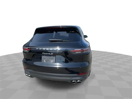 2019 Porsche Cayenne S