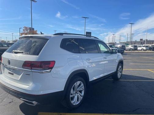 2021 Volkswagen Atlas 2.0T SE w/Technology 4MOTION