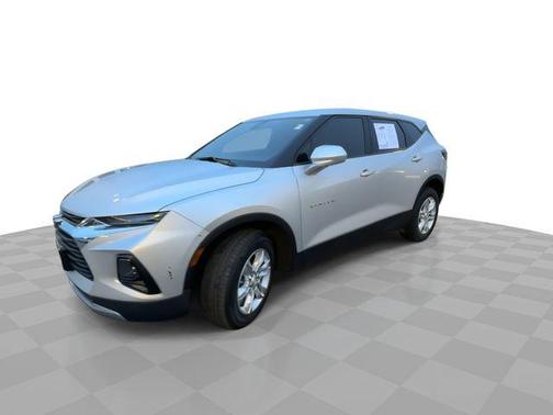 Silver Ice Metallic 2021 Chevrolet Blazer 2LT