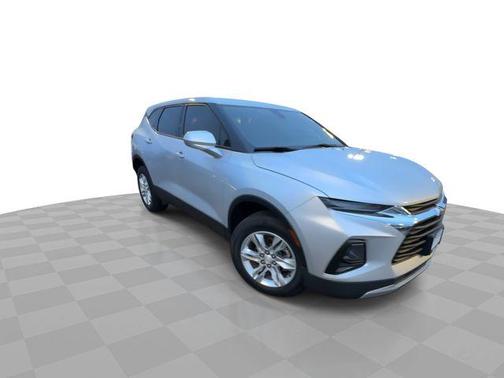 Silver Ice Metallic 2021 Chevrolet Blazer 2LT