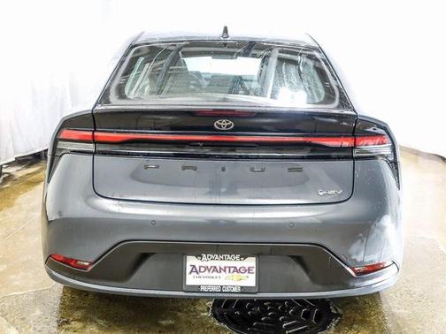 2024 Toyota Prius LE