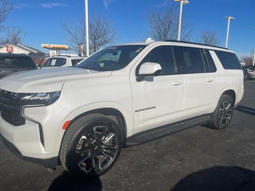 2021 Chevrolet Suburban RST