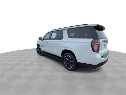 2021 Chevrolet Suburban RST