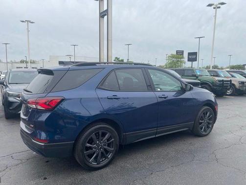 Blue Glow Metallic 2023 Chevrolet Equinox FWD RS