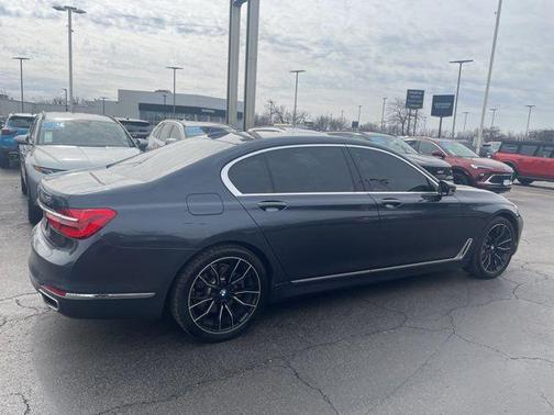Gray Metallic 2018 BMW 750 i xDrive