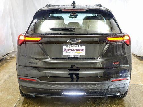 Mosaic Black Metallic 2027 Chevrolet Bolt RS