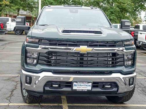 Cypress Gray 2026 Chevrolet Silverado 2500 LT