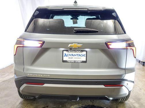 Sterling Gray Metallic 2026 Chevrolet Equinox 1LT