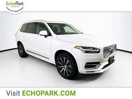 2025 Volvo XC90 B5 Core