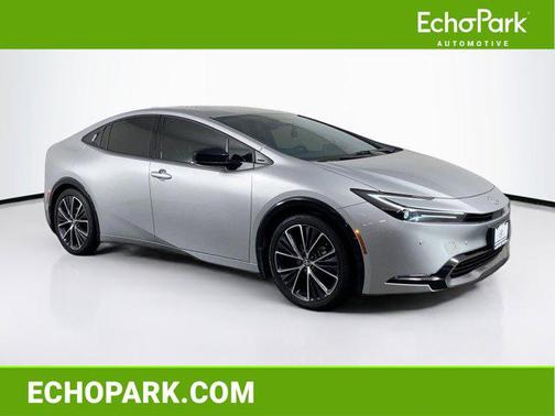 2025 Toyota Prius XLE