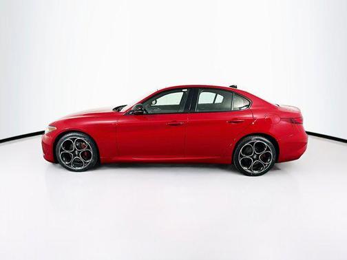2023 Alfa Romeo Giulia Veloce AWD