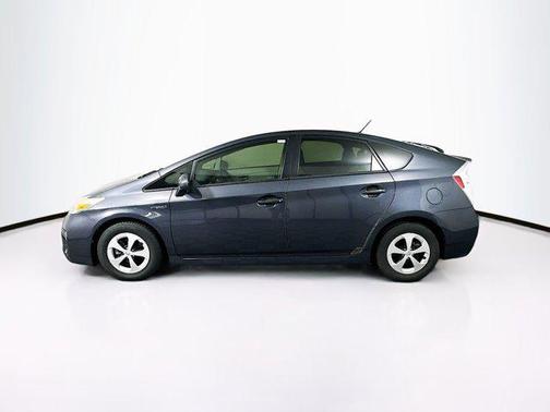 Winter Gray Metallic 2013 Toyota Prius Four