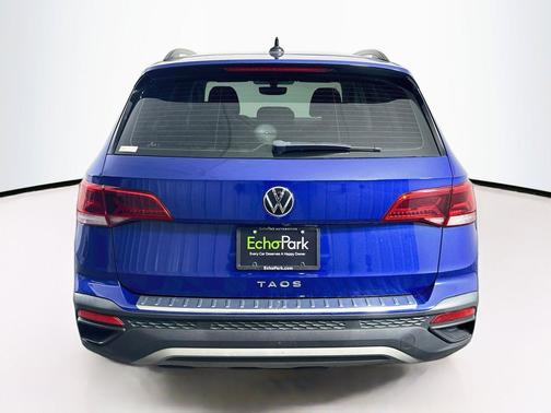 Dusk Blue Metallic 2023 Volkswagen Taos 1.5T S