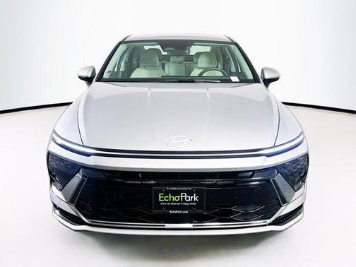 Aero Silver 2025 Hyundai SONATA SEL