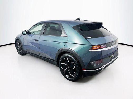 Digital Teal 2024 Hyundai IONIQ 5 SE