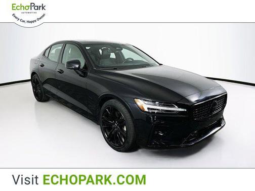 2024 Volvo S60 B5 Plus Black Edition