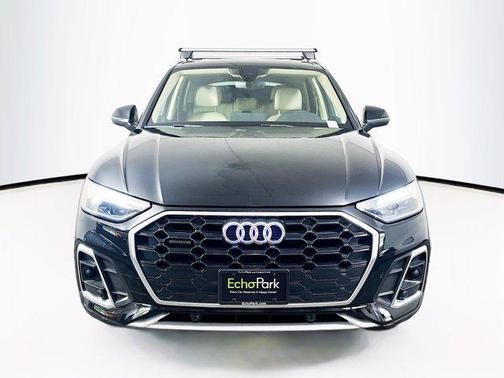 Mythos Black Metallic 2023 Audi Q5 45 S line Premium