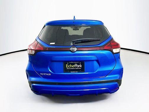 2024 Nissan Kicks S
