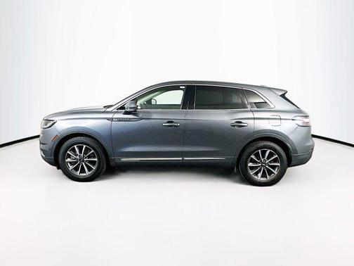 2022 Lincoln Nautilus Standard