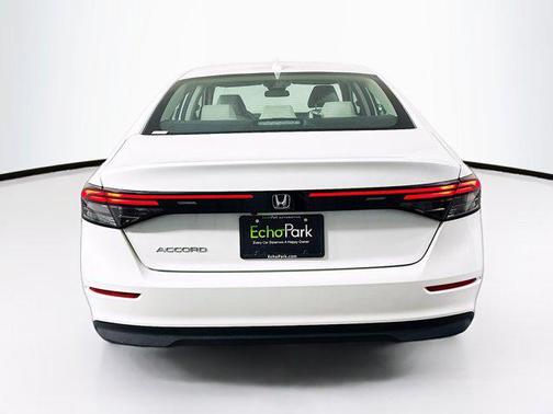 2024 Honda Accord LX 1.5T