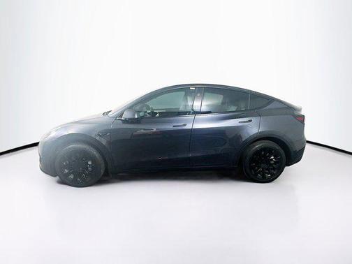 2024 Tesla Model Y Long Range Dual Motor All-Wheel Drive