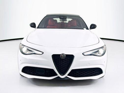 2023 Alfa Romeo Giulia Veloce RWD