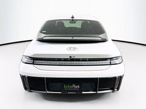 2024 Hyundai IONIQ 6 SE